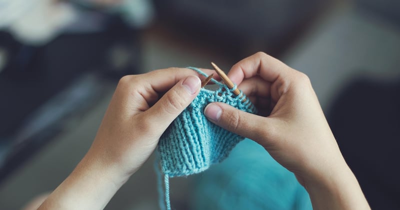 Le retour des tailleurs oversize : la pièce mode qui affole les podiums